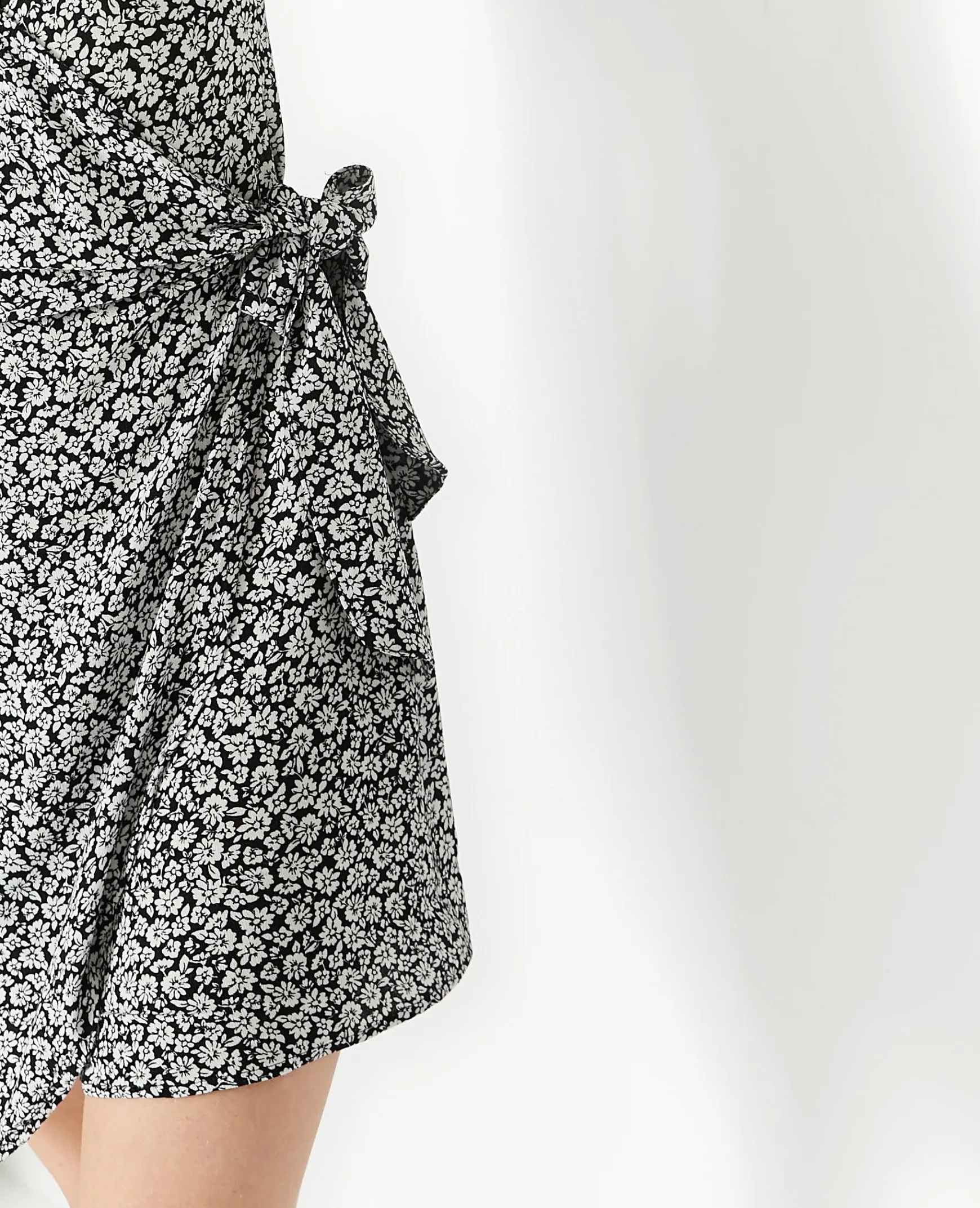 Pimkie Robe^Robe Courte Encolure Cache-cœur Motif Fleurs -