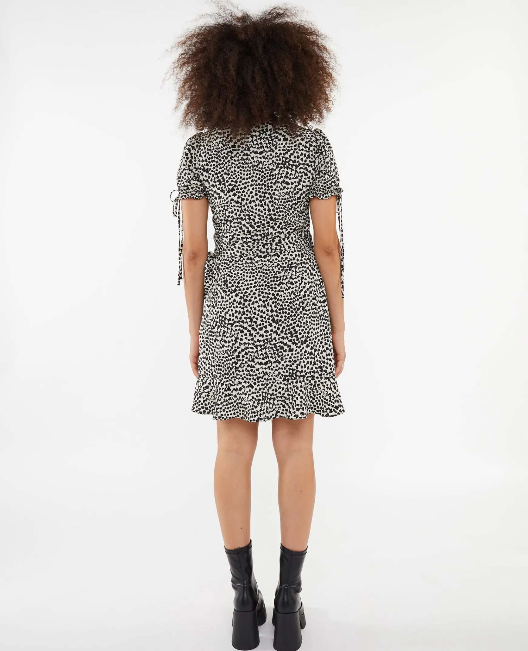 Pimkie Robe^Robe Courte Porte-feuille Avec Volant -